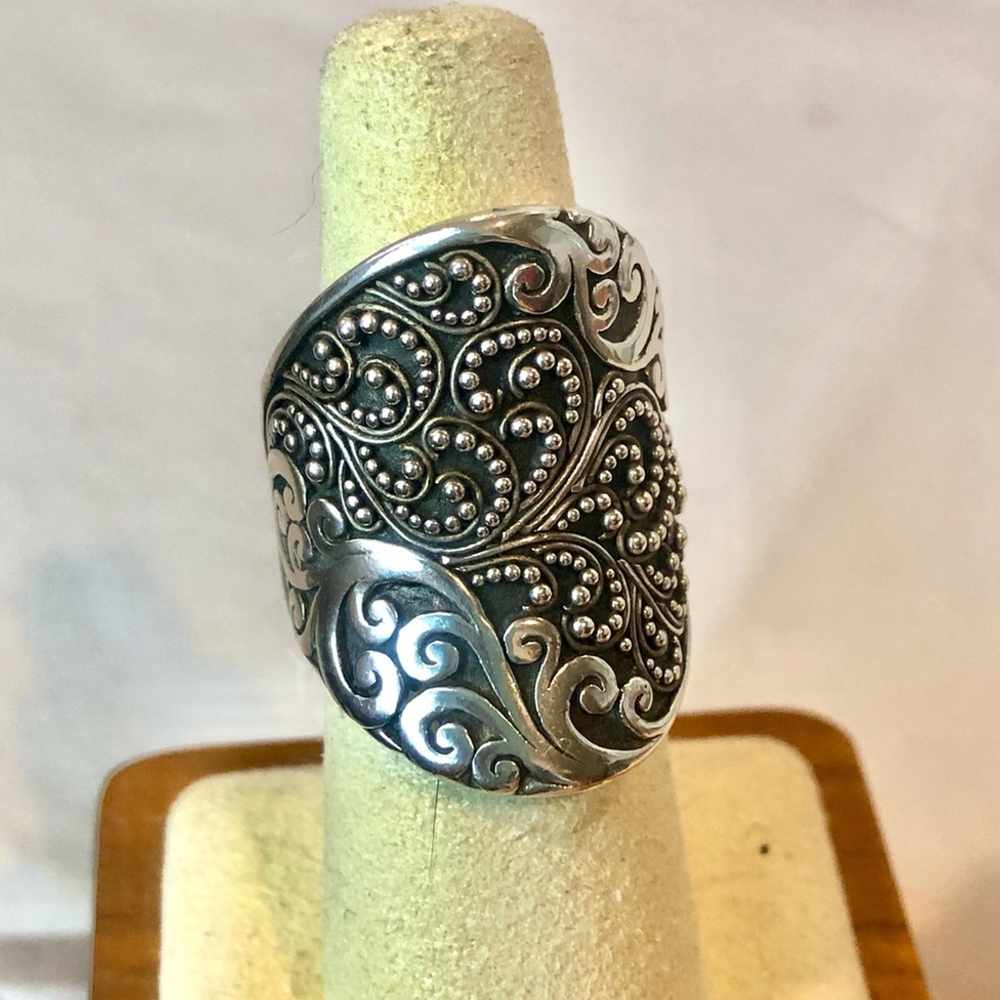 LOIS HILL Sterling Silver Oxidized Cigar Band Ring Granulated Cutout Design NWT - Picture 14 of 17